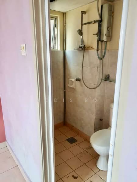 Aliran Damai untuk Untuk Dijual - RM 282,000, Mac 2026 - Bathroom - PropertyGuru.com.my