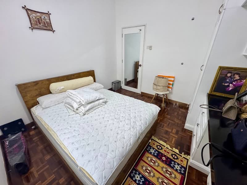 2-storey Terraced House for Sale in Ampang Jaya (Ampang) - Wan Azlan Ahmad - PropertyGuru.com.my