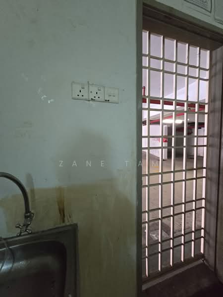 Office for Sale in Taman Bukit Jambul (Bukit Jambul) - Zane Tam - Interior - PropertyGuru.com.my