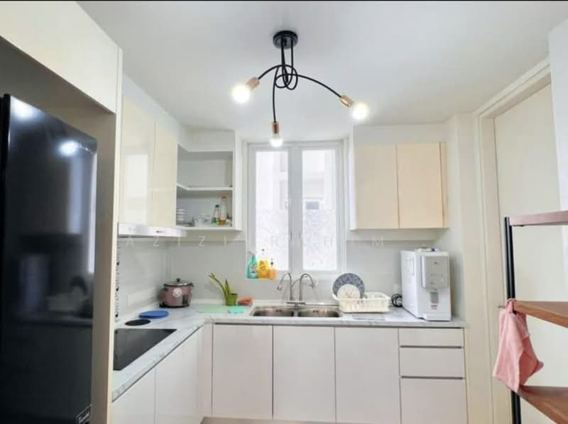 Condominium for Rent at Verdi Eco-Dominiums - Azizirrahim . - Kitchen - PropertyGuru.com.my