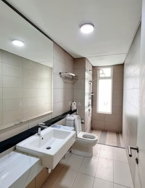 Condominium for Rent at Verdi Eco-Dominiums - Azizirrahim . - Bathroom - PropertyGuru.com.my