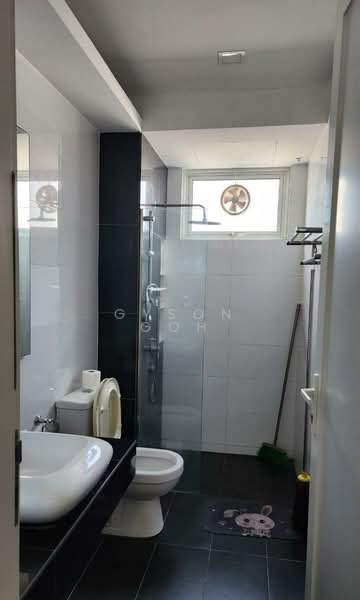 The Clovers untuk Untuk Disewa - RM 2,500 /bulan, Apr 2026 - Bathroom - PropertyGuru.com.my