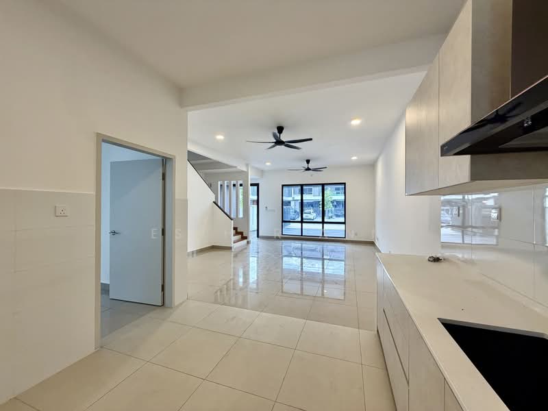 2-storey Terraced House for Rent in Shah Alam (Selangor) - Esther Ann - Living Room - PropertyGuru.com.my