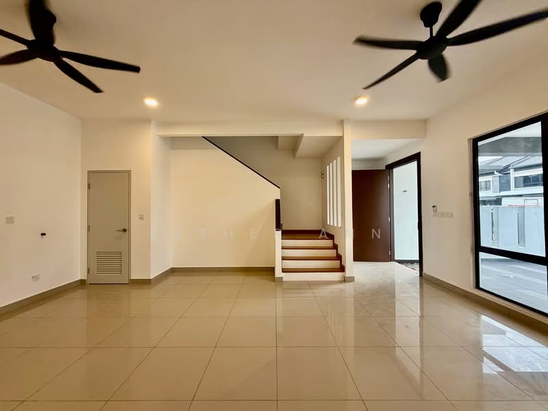 2-storey Terraced House for Rent in Shah Alam (Selangor) - Esther Ann - Living Room - PropertyGuru.com.my