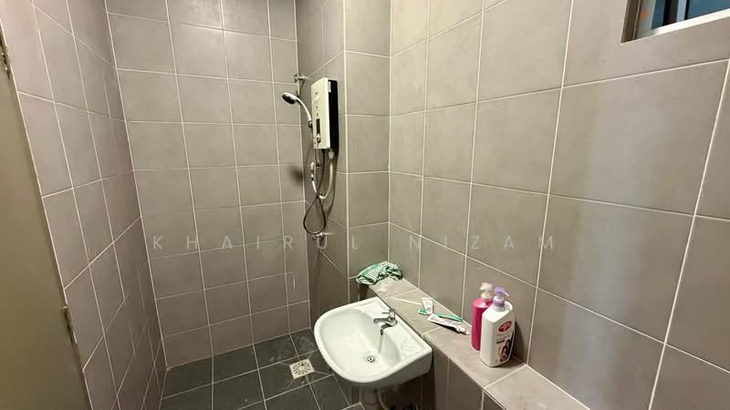 Apartment for Rent at Idaman Abadi - Khairul Nizam - Bathroom - PropertyGuru.com.my
