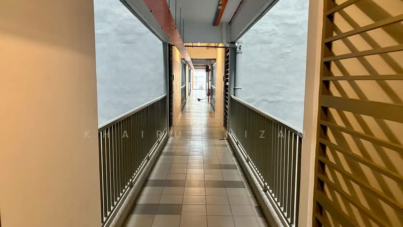 Apartment for Rent at Idaman Abadi - Khairul Nizam - Corridor - PropertyGuru.com.my