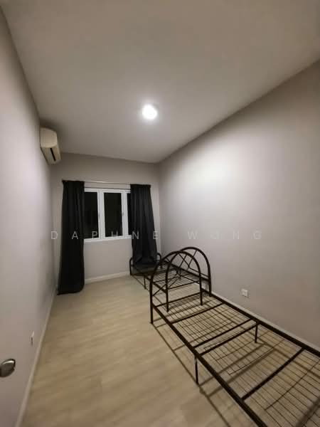 Condominium for Sale at Greenpark - Daphne Wong - Bedroom - PropertyGuru.com.my