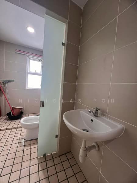 Condominium for Sale at The Haven - Nicholas Poh - Bathroom - PropertyGuru.com.my