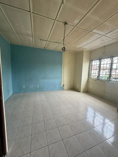 2-storey Terraced House for Sale in Taman Putri Kulai (Kulai) - Sue Jin Tee - Interior - PropertyGuru.com.my
