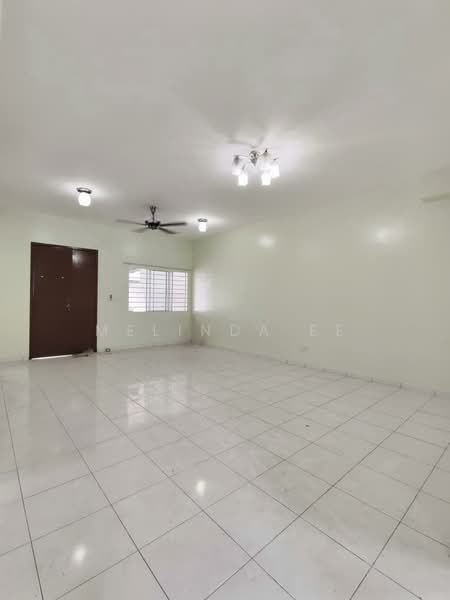 2-storey Terraced House for Sale in Taman Setia Indah (Tebrau) - Melinda Ee - Living Room - PropertyGuru.com.my
