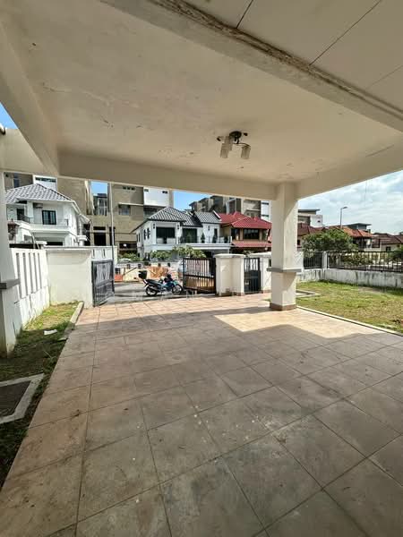 Semi-Detached House for Sale in Pusat Bandar Putra Permai (Seri Kembangan) - Luqman Ramli - Exterior - PropertyGuru.com.my