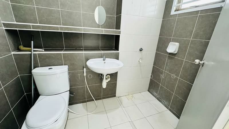 Setia Eco Gardens untuk Untuk Dijual - RM 648,000, Apr 2026 - Bathroom - PropertyGuru.com.my