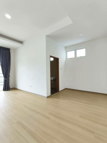 Semi-Detached House for Rent in Taman Mount Austin (Tebrau) - Rain Ng - Interior - PropertyGuru.com.my