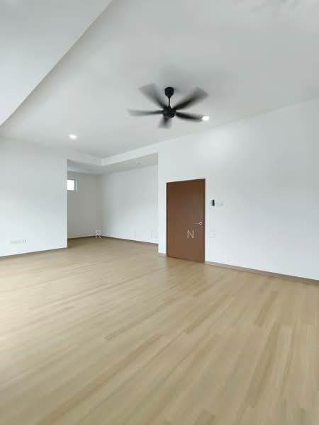 Semi-Detached House for Rent in Taman Mount Austin (Tebrau) - Rain Ng - Living Room - PropertyGuru.com.my