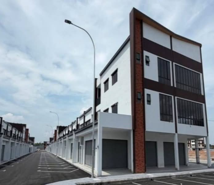 WHOLE BLOCK | 2 STOREY SHOP LOT 26X75 | BRAND NEW | NADI SETIA ECOHILL untuk Untuk Disewa - RM 6,000 /bulan, Apr 2026 - Exterior - PropertyGuru.com.my