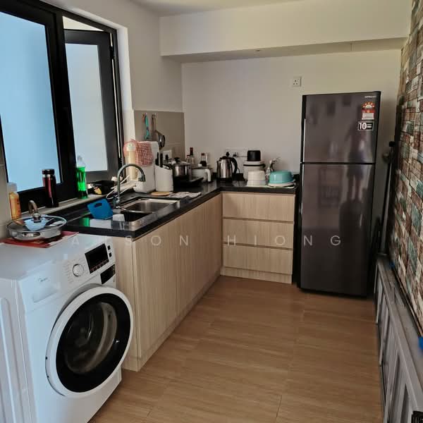 Sunway Grid Residence untuk Untuk Disewa - RM 2,500 /bulan, Apr 2026 - Kitchen - PropertyGuru.com.my