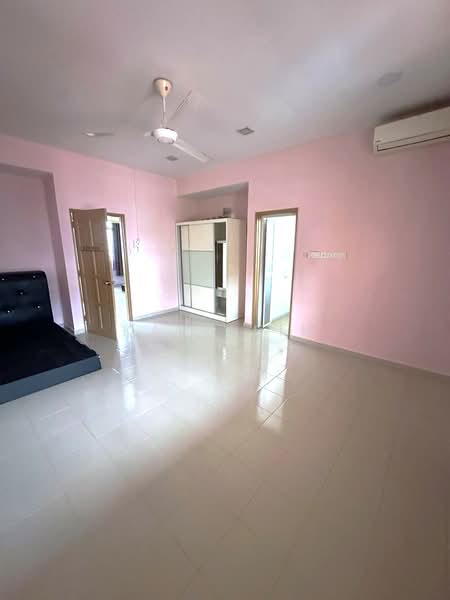 2-storey Terraced House for Sale in Permas Jaya (Johor Bahru) - Karl Lim - Bedroom - PropertyGuru.com.my
