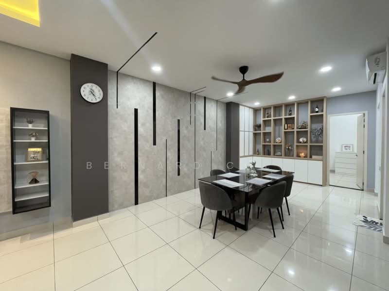 Rumah Teres untuk Disewa di Bandar Cassia (Batu Kawan) - Bernard Chew - Dining Room - PropertyGuru.com.my