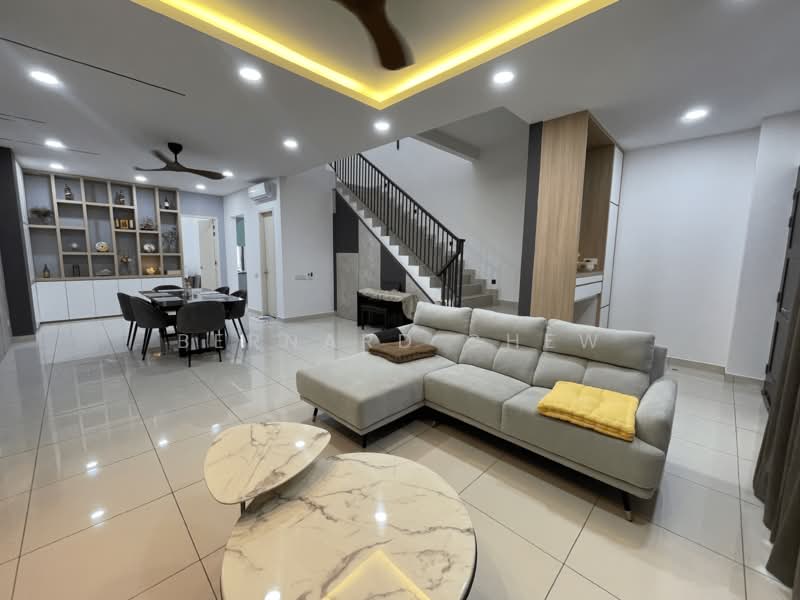 Rumah Teres untuk Disewa di Bandar Cassia (Batu Kawan) - Bernard Chew - Living Room - PropertyGuru.com.my
