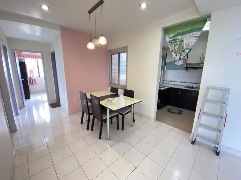Kondominium untuk Disewa di Casa Puteri Condominium - Terry Yee - Dining Room - PropertyGuru.com.my