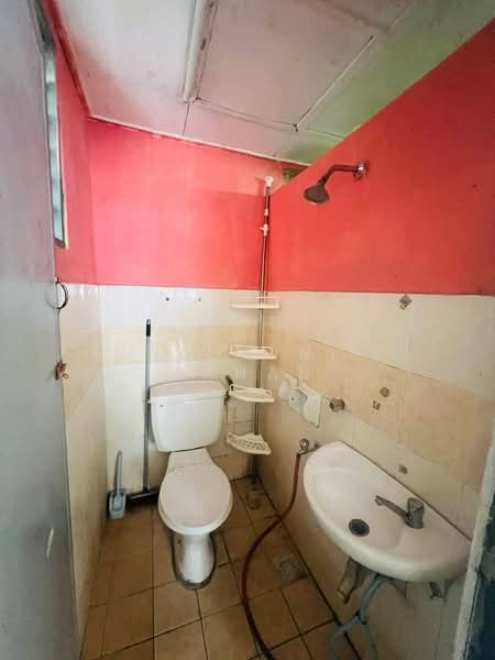 Apartment for Sale at Nilai Impian - Noraini Dahan - Bathroom - PropertyGuru.com.my