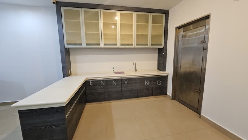 Taman Bullion Mewah untuk Untuk Disewa - RM 3,500 /bulan, Apr 2026 - Kitchen - PropertyGuru.com.my