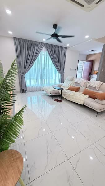 2-storey Terraced House for Sale in Skudai (Johor) - See Yin . - Living Room - PropertyGuru.com.my