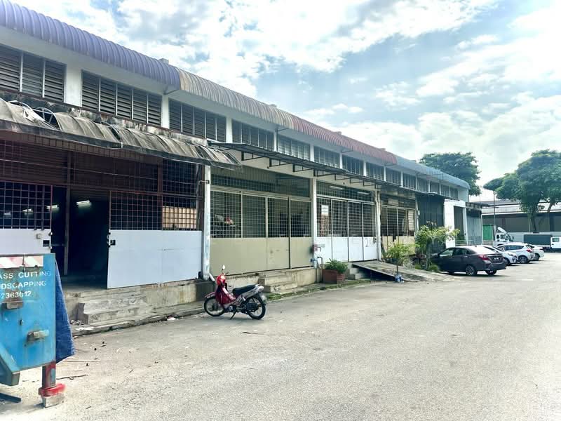 Factory for Sale in Sungai Buloh (Selangor) - Saufee Effendy - Exterior - PropertyGuru.com.my
