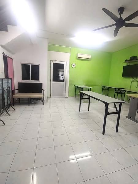 Rumah Teres 2 Tingkat untuk Dijual di Taman Megah Ria (Masai) - Joyen Pun - Interior - PropertyGuru.com.my