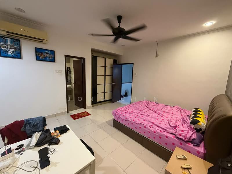 2-storey Terraced House for Sale in Bandar Tiram (Ulu Tiram) - Jong Chen - Bedroom - PropertyGuru.com.my