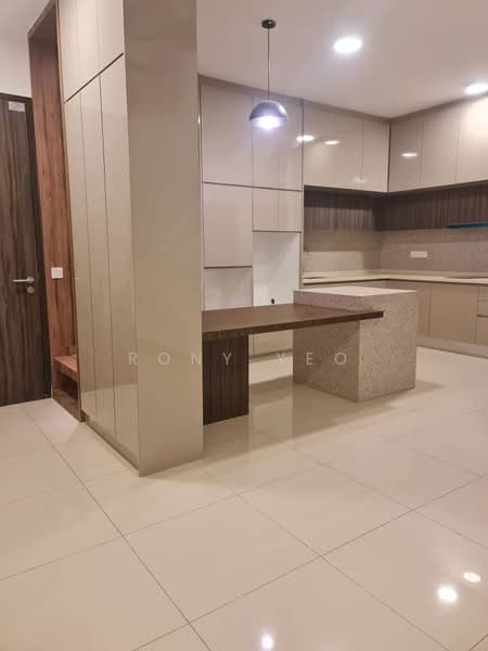 Henna Residence @ The Quartz WM untuk Untuk Disewa - RM 2,600 /bulan, Mac 2026 - Kitchen - PropertyGuru.com.my