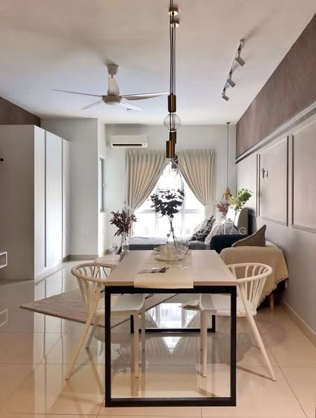 Galleria Equine Park untuk Untuk Disewa - RM 1,500 /bulan, Apr 2026 - Living Room - PropertyGuru.com.my