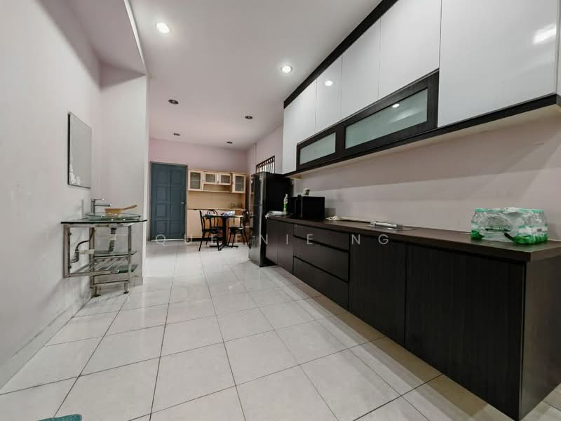 Bukit Indah untuk Untuk Disewa - RM 3,000 /bulan, Apr 2026 - Kitchen - PropertyGuru.com.my