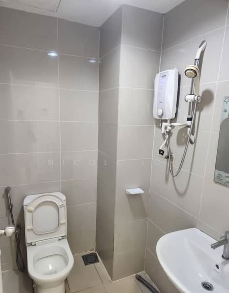 Service Residence for Rent at The Scott Garden SOHO - Nicole Loh - Bathroom - PropertyGuru.com.my