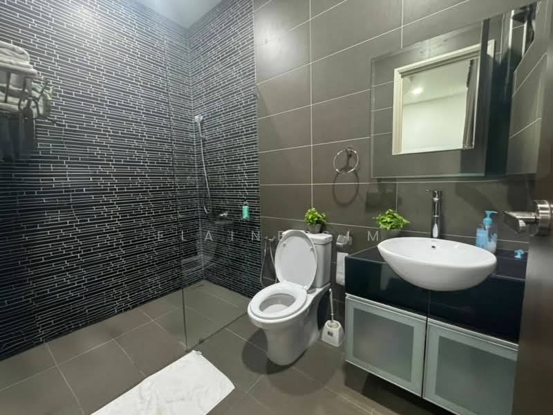 Semi-Detached House for Sale in Taman Ekoflora (Johor Bahru) - Elaine Sim - Bathroom - PropertyGuru.com.my
