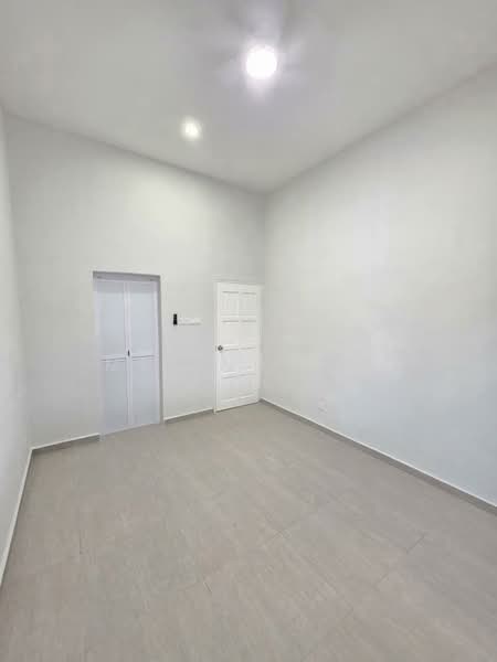 1-storey Terraced House for Sale in Taman Perling (Perling) - Melinda Ee - Interior - PropertyGuru.com.my