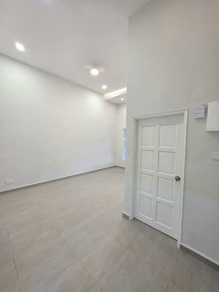 1-storey Terraced House for Sale in Taman Perling (Perling) - Melinda Ee - PropertyGuru.com.my