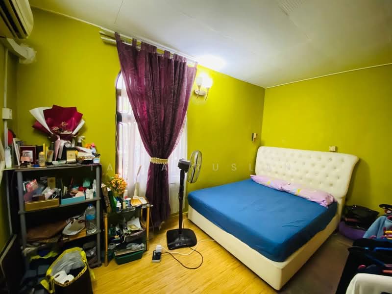Bungalow for Sale in Seksyen 6 (Shah Alam) - Tasya Ruslan - Bedroom - PropertyGuru.com.my