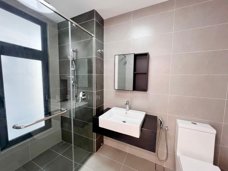 Service Residence for Rent at Sunway Belfield - Laraine Chong - Bathroom - PropertyGuru.com.my
