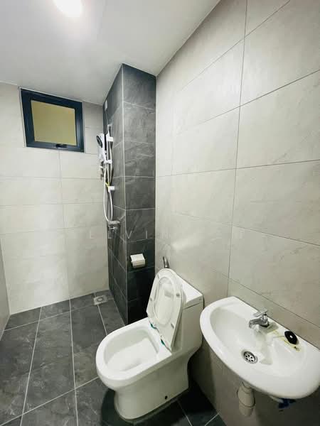 Condominium for Rent at Residensi Bintang - Allvin Teh - Bathroom - PropertyGuru.com.my