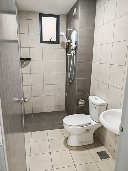 Service Residence for Rent at MIRA at Shorea Park - Justin Tan - Bathroom - PropertyGuru.com.my