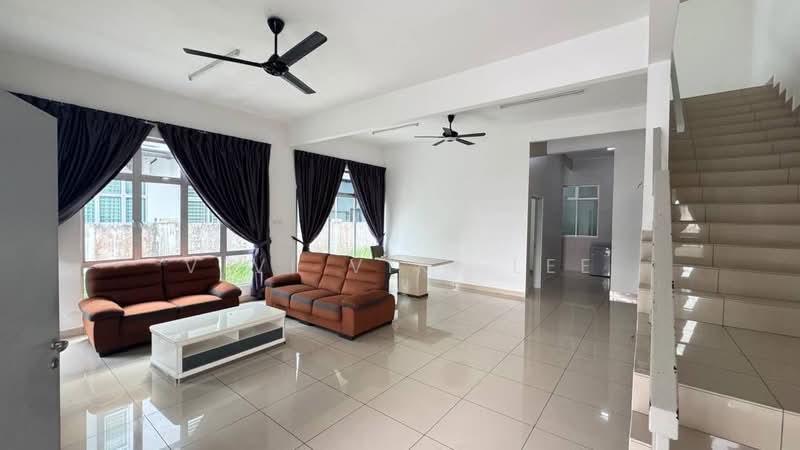 Cluster House for Sale in Kangkar Pulai (Skudai) - Vivi Viki Lee - Living Room - PropertyGuru.com.my