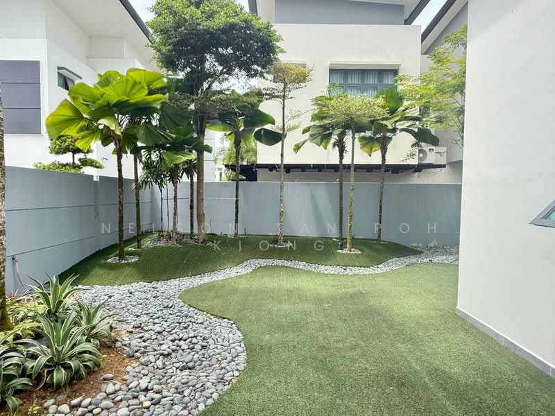 Bungalow for Sale in Johor Bahru (Johor) - Nelson Tan Poh Kiong - Garden - PropertyGuru.com.my