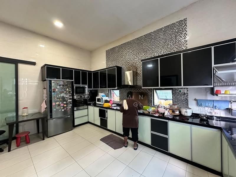 Bungalow for Sale in Johor Bahru (Johor) - Nelson Tan Poh Kiong - Kitchen - PropertyGuru.com.my