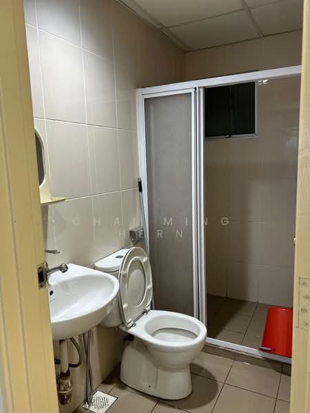 Service Residence for Rent at OUG Parklane Phase 2 - Chai Ming Hern - Bathroom - PropertyGuru.com.my