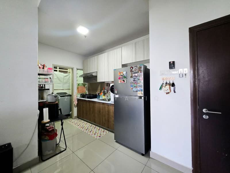 Condominium for Sale at Mutiara Ville - Zul Syafiq - Kitchen - PropertyGuru.com.my