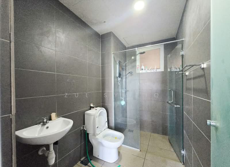 Condominium for Sale at Mutiara Ville - Zul Syafiq - Bathroom - PropertyGuru.com.my
