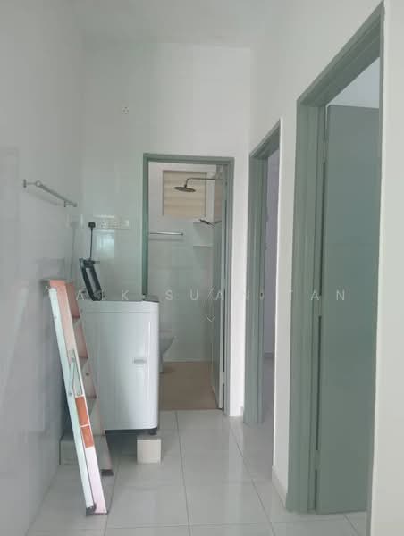 Pangsapuri untuk Disewa di The Rise Collection 3 - Gaik Suan Tan - Bathroom - PropertyGuru.com.my