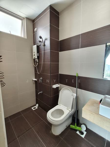Condominium for Sale at M Condominium @ Larkin - Jenny Tee - Bathroom - PropertyGuru.com.my