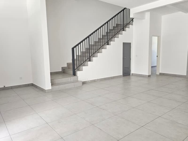 2-storey Terraced House for Sale in Tebrau (Johor) - Meng . - Living Room - PropertyGuru.com.my